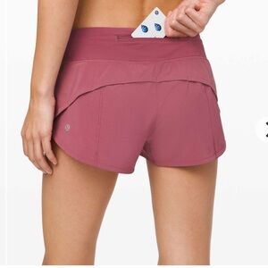 Lululemon Speed Up Short *2.5"
Moss Rose size 4